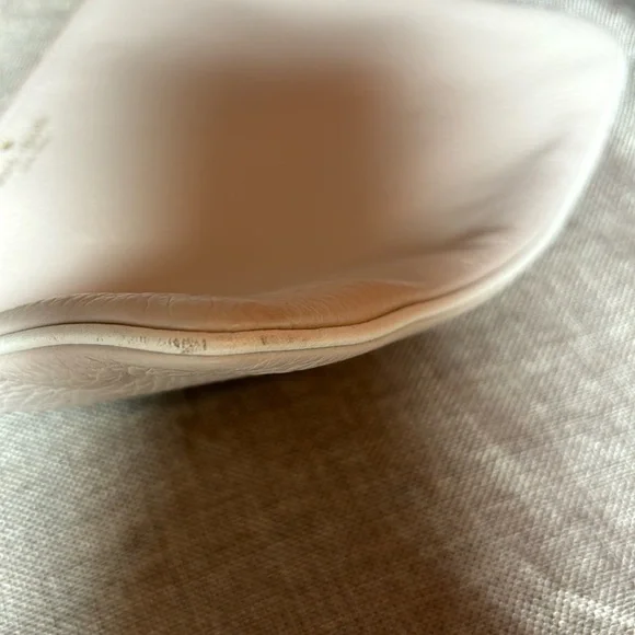 Kate Spade New York Larchmont Ave Taupe Leather Pouch WLRU2736 - Picture 11 of 12